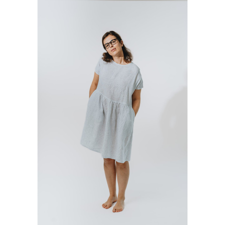 Abito Lisa in lino (bianco con righe blu navy)