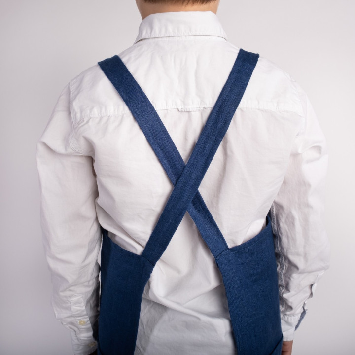 Grembiule per bambini Lotta (indaco) - con bretelle