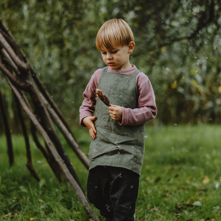 Grembiule da bambino con bretelle - 100% lino
